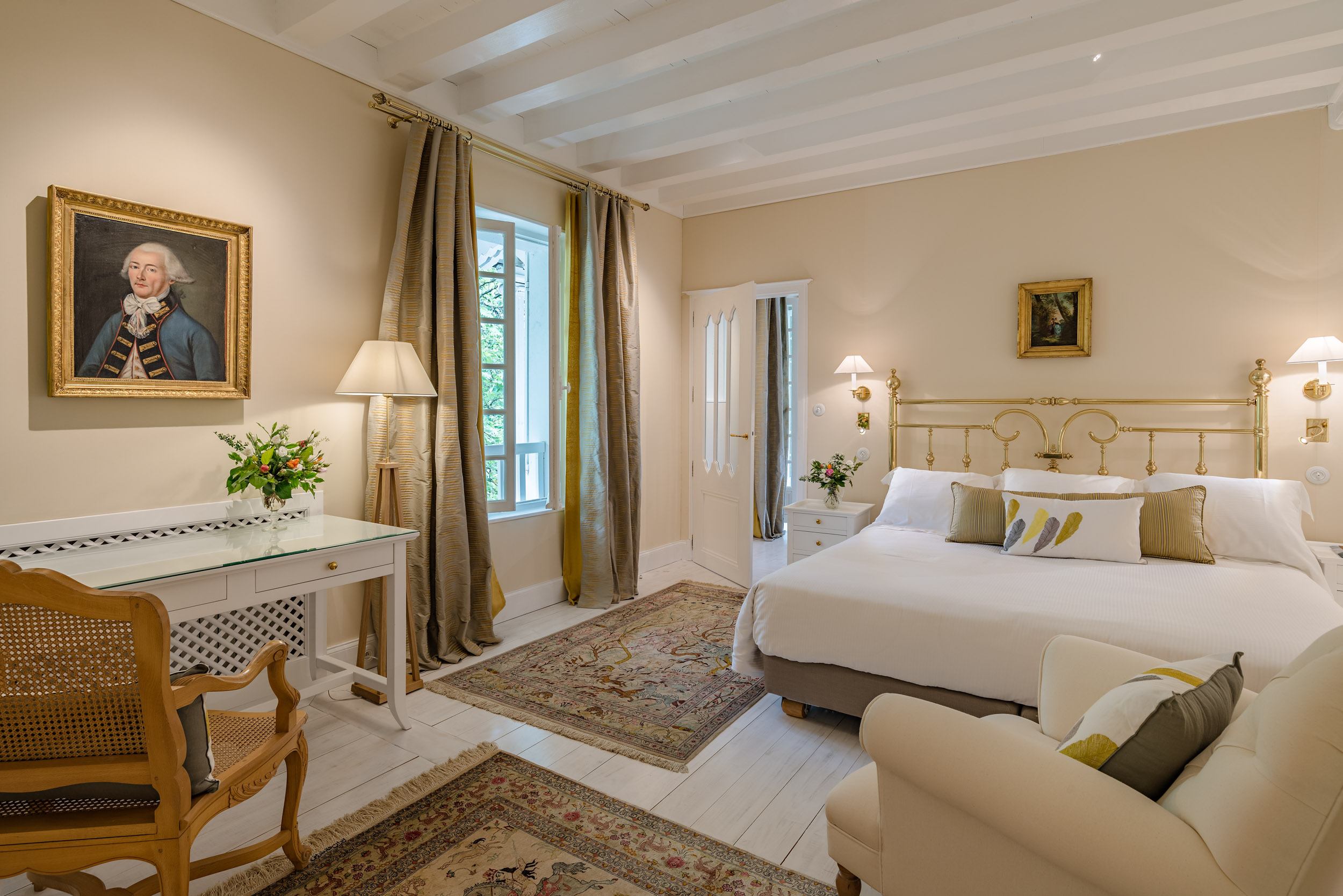 eugenie_chambre_suite-france-hebergement-relais-chateau